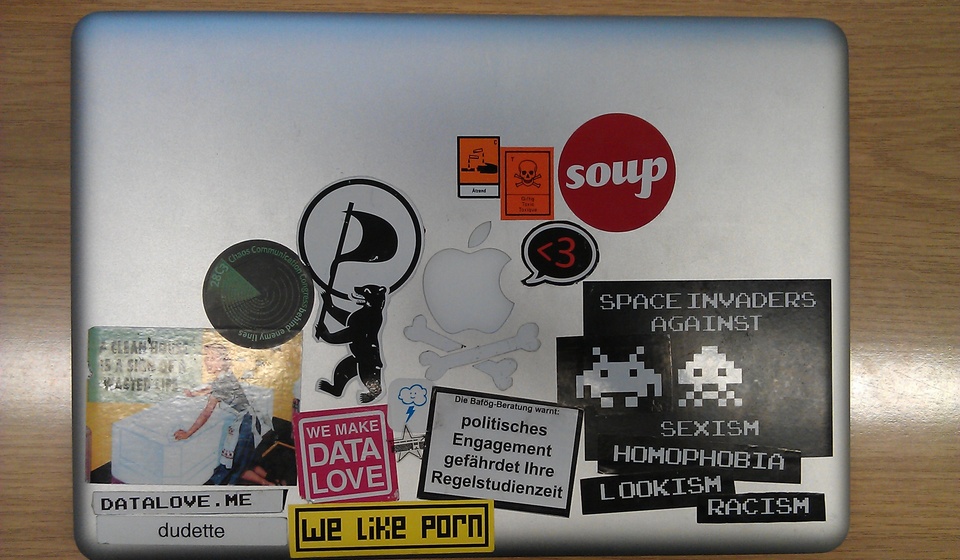 work in progress: Lotte's new MacBook.